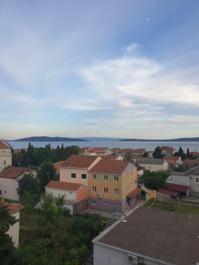 Apartment LANA Kaštel Stari Kaštela Exterior foto